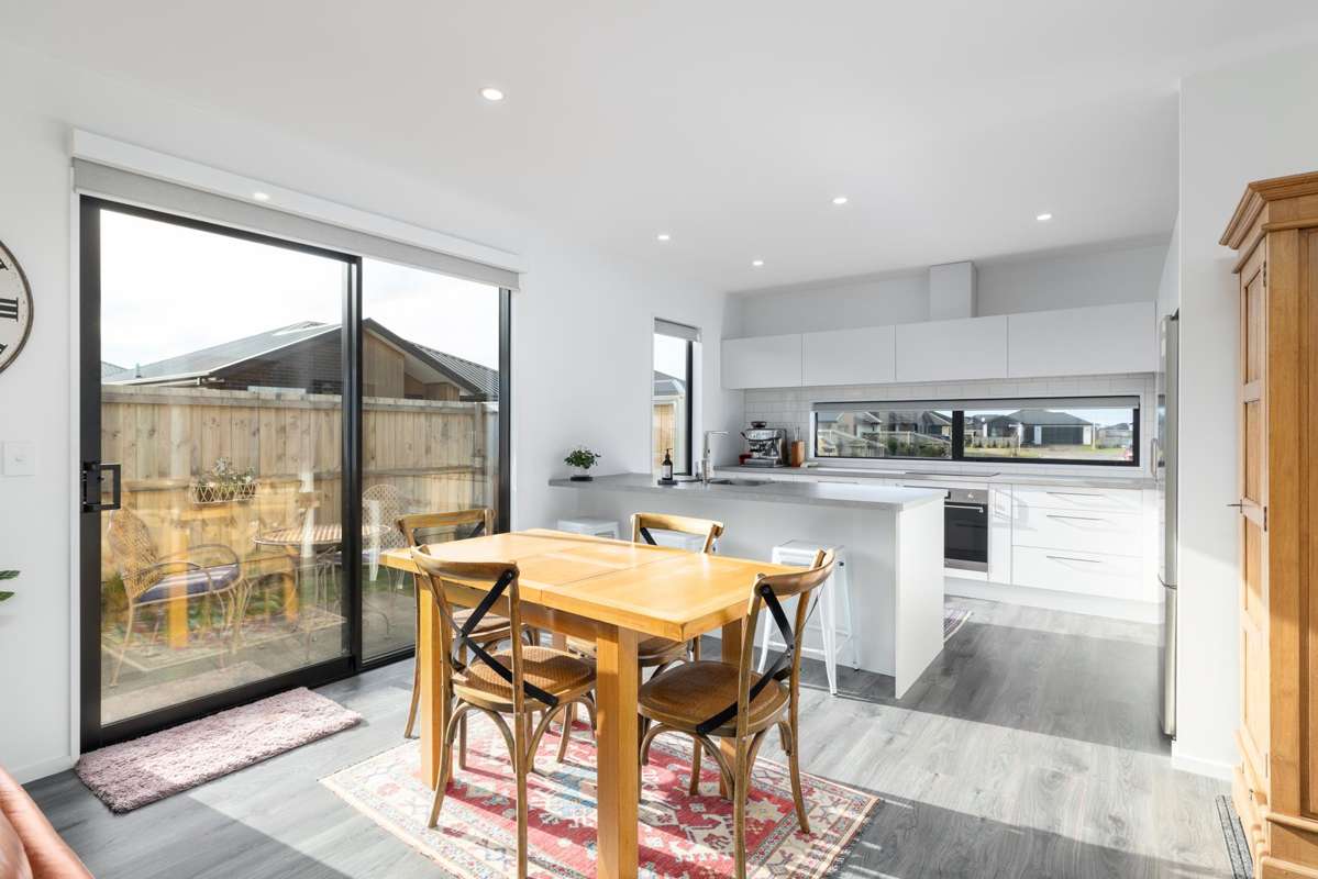 19 Sarah Nicholls Street, Spring Grove_1