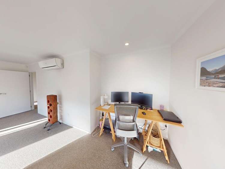 21 Wescombe Grove 10643_7