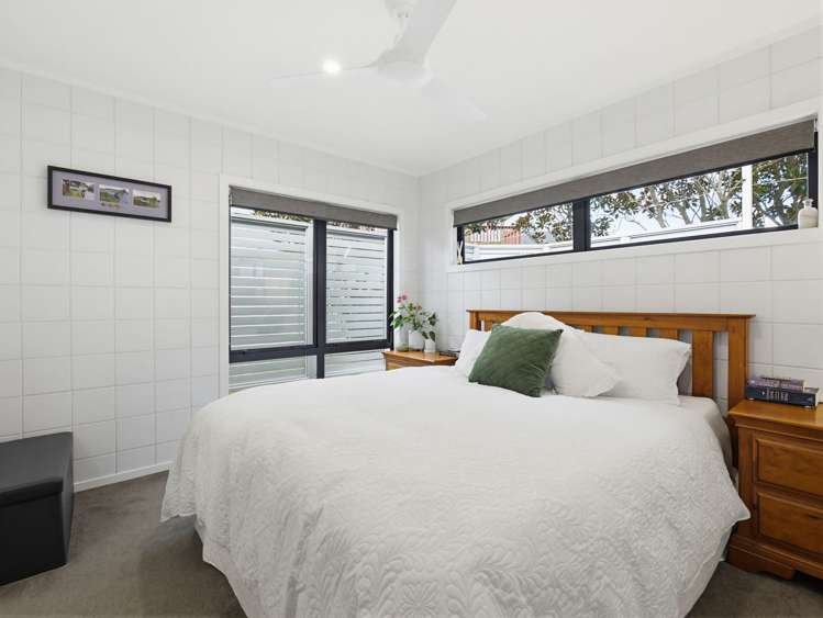 15A Claresholm place Mangere Bridge_12