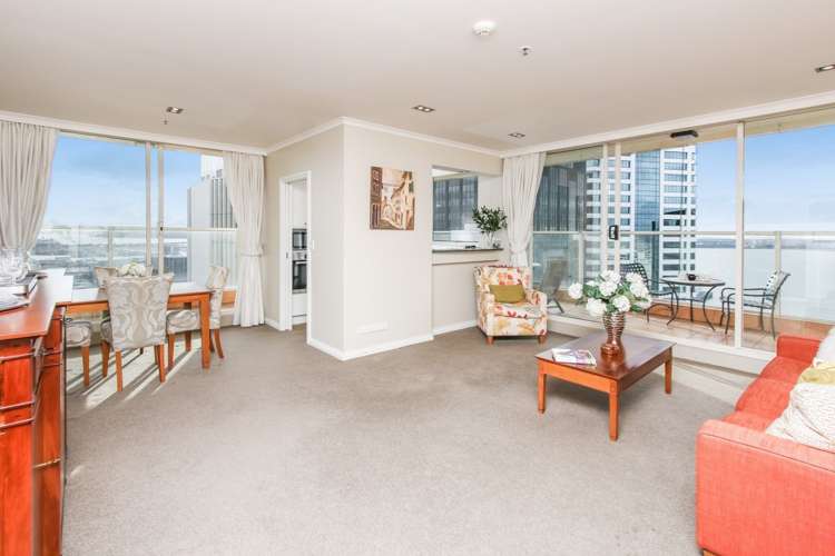 2004/8 Albert Street Auckland Central_8