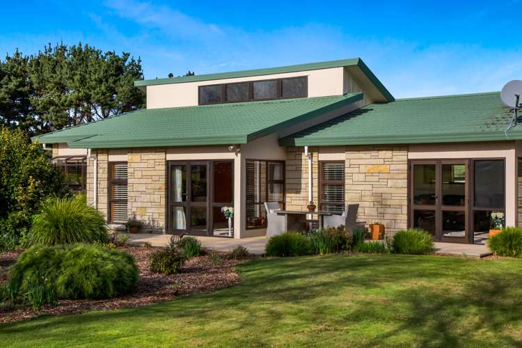 2227 Skeet Road Auroa_19