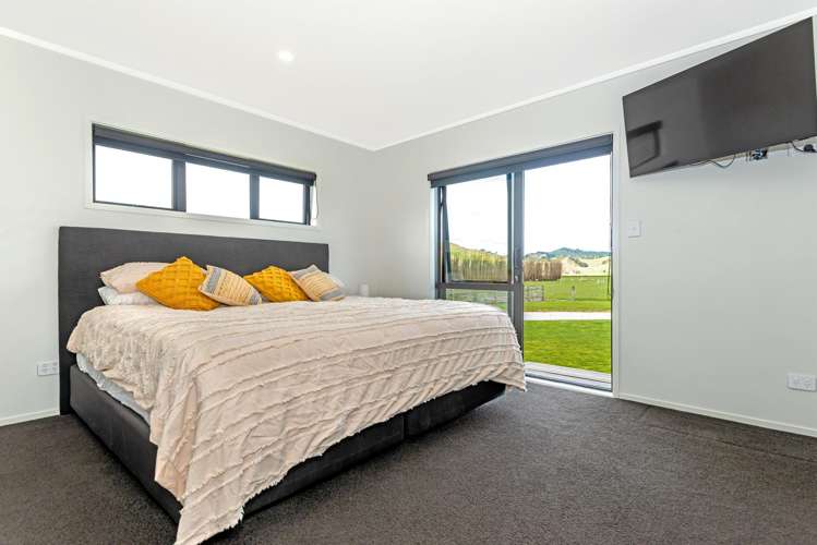 144 Ngakoroa Road Ormond_21