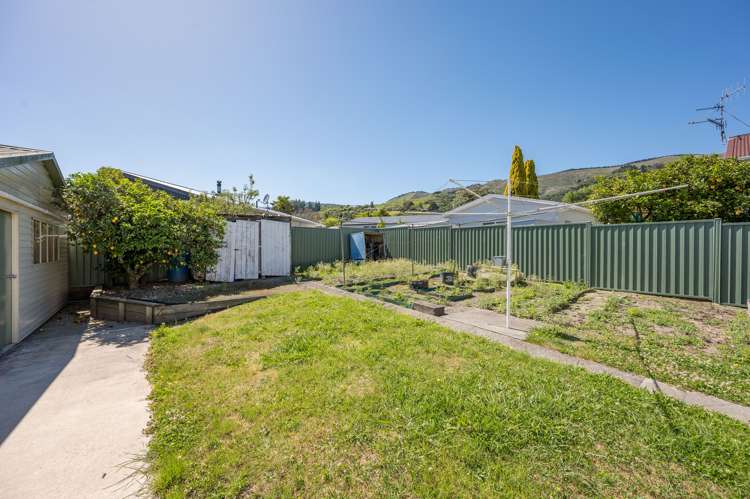 7 Churchill Avenue Richmond_13