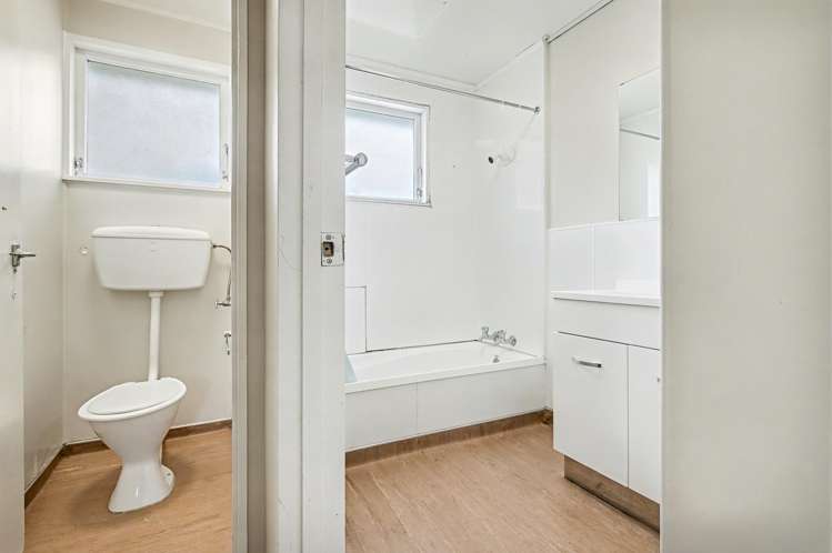 5 Cresta Place Onerahi_20