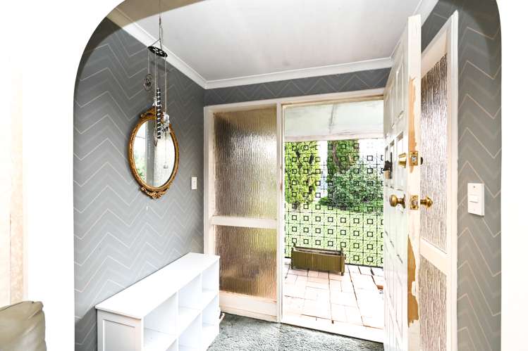 16 Oldham Avenue Onekawa_11