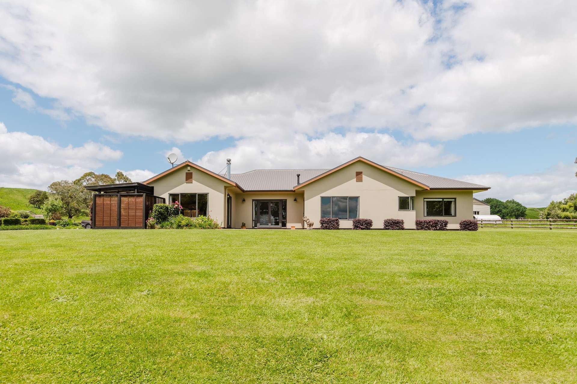 52 Riccarton Road Pahiatua_0