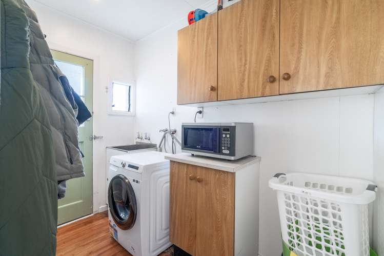 12 Rowan Street Hargest_12