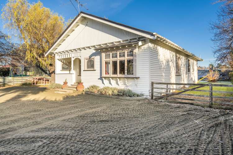 54 Hamilton Street Gore Surrounds_21