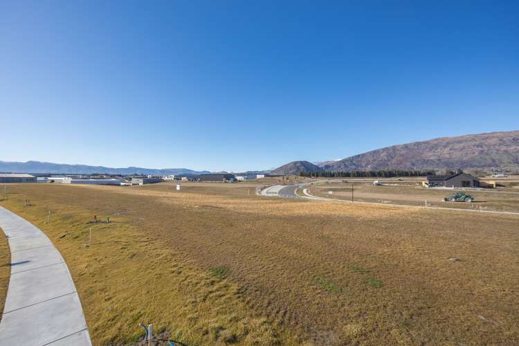 8 Simpson Crescent Wanaka_15