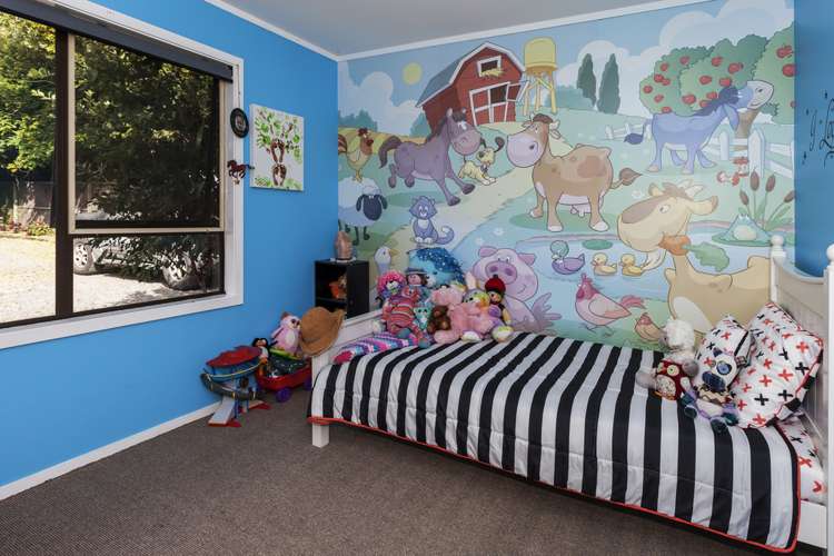 7 Aileen Place Whangamata_17