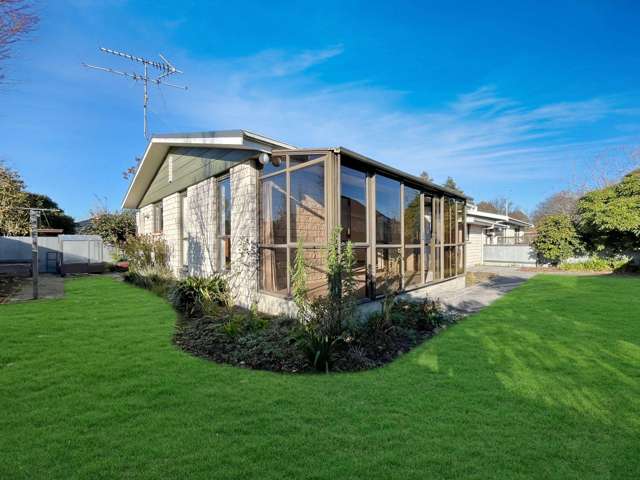 ASHBURTON, 2 BEDROOMS, HEATPUMP, EASY CARE