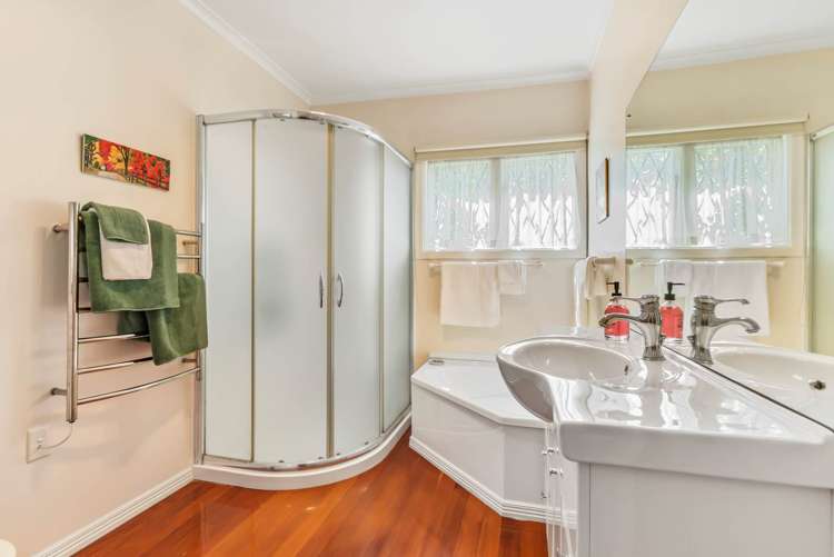 2 Tawera Road Greenlane_10