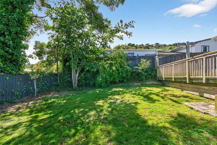 2 Takanini Grove Stokes Valley_21