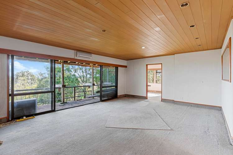 71 Attwood Road Paremoremo_6