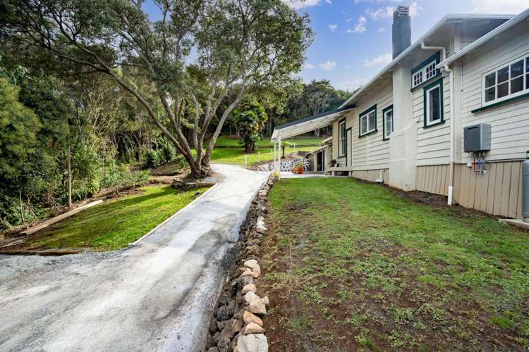 3 Memorial Drive Parahaki_18