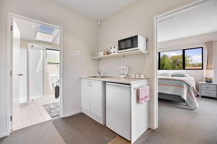 15B Arapiki Road Stoke_25