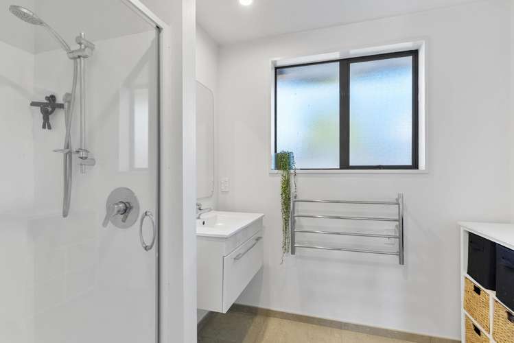 2/119 Withells Road Avonhead_9