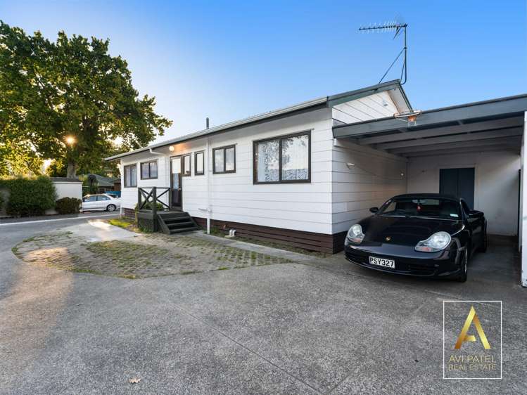 1/9 Te Kanawa Crescent Henderson_1