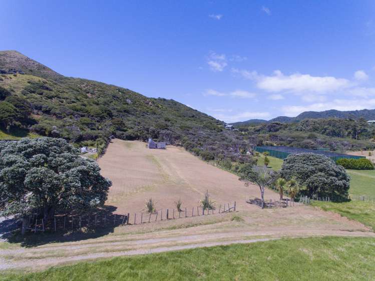 71 Greenside Road Great Barrier Island (Aotea Island)_12