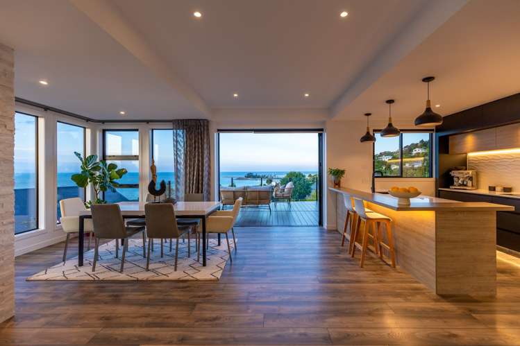 46 Bisley Avenue Moana_10