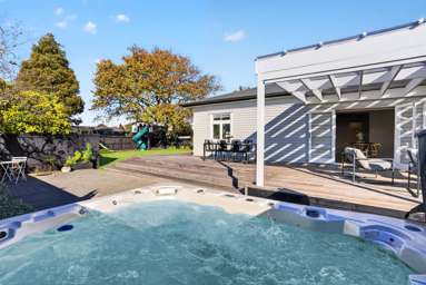 9 Woodhouse Road_1