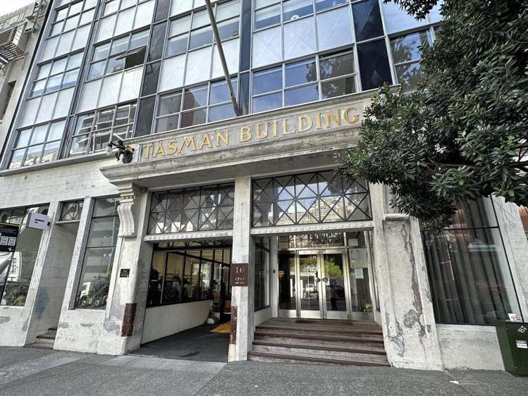 16-22 Anzac Avenue_0