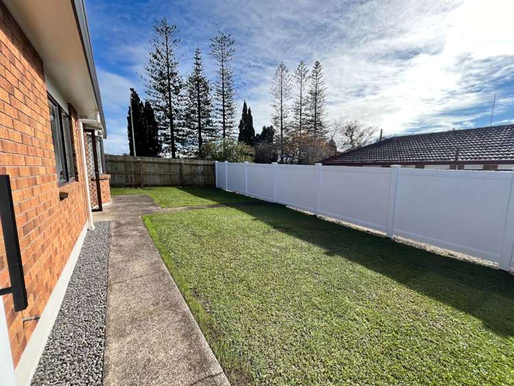 45 Glenview Road Glen Eden_15