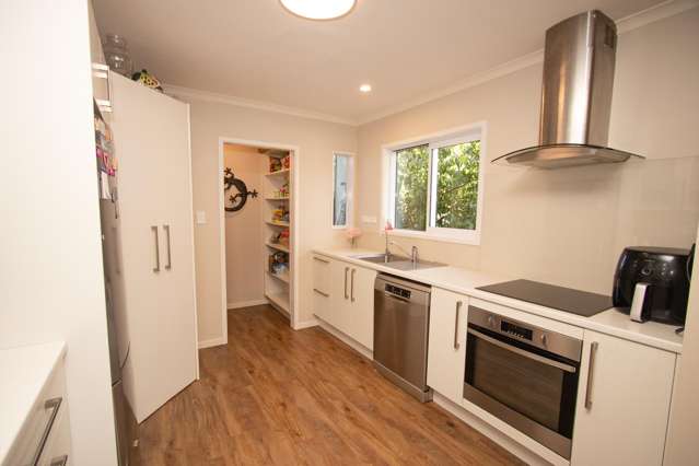 175 Middle Road Allenton_2