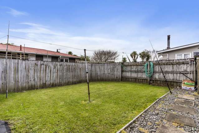 21 Nile Road Kelston_2