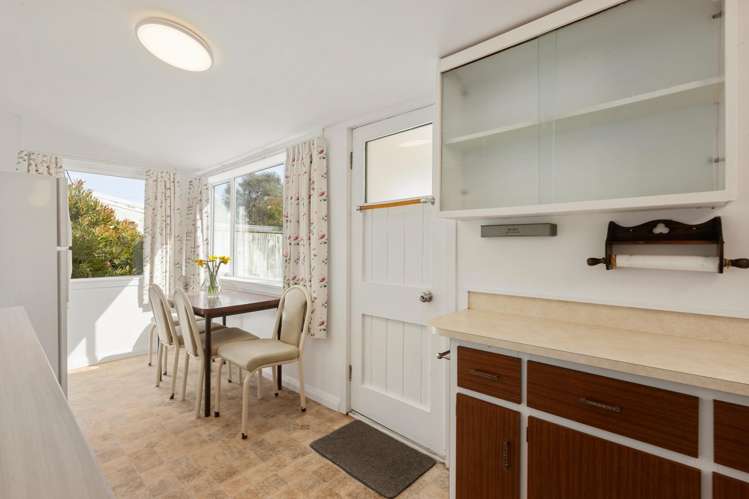 32 Bridge Street Rongotai_4