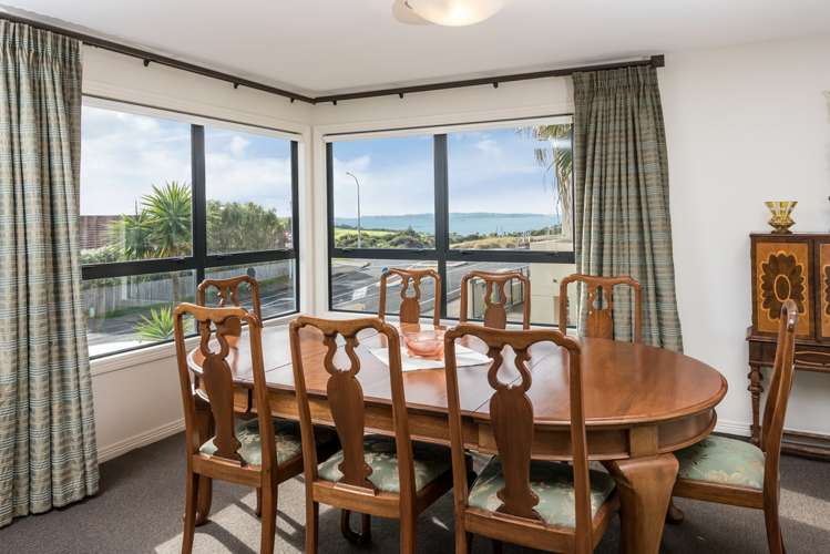 2a Murvale Drive Bucklands Beach_13