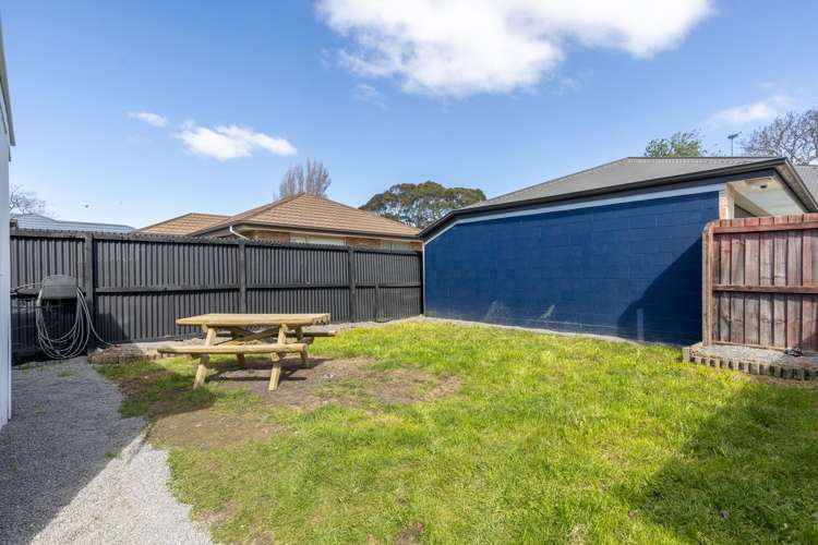 256 Breezes Road Aranui_13