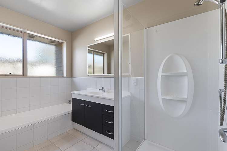 70 Seniors Road Wairau Valley_15