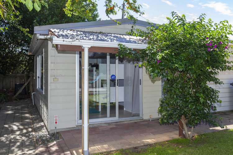 29 Tui Road Raumati Beach_22