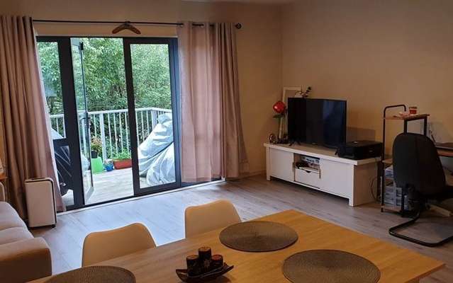 60/8 Soljak Place Mount Albert_2