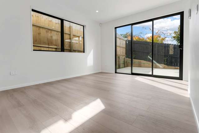 4f Bruce Road Glenfield_3