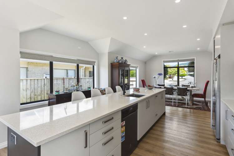 176 Milne Drive Paraparaumu_16