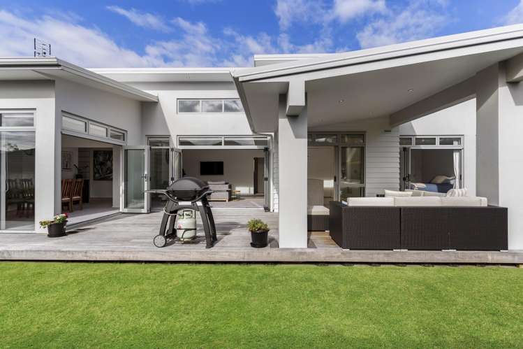 32 Constellation Avenue Beachlands_14