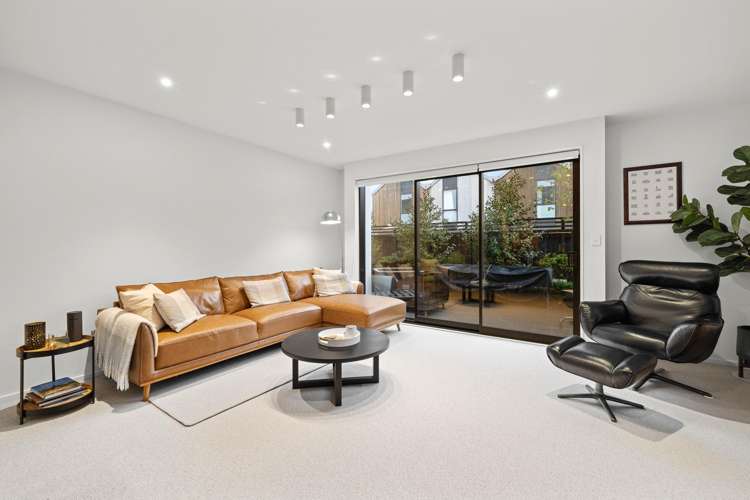 3/39 Webb Street Merivale_16