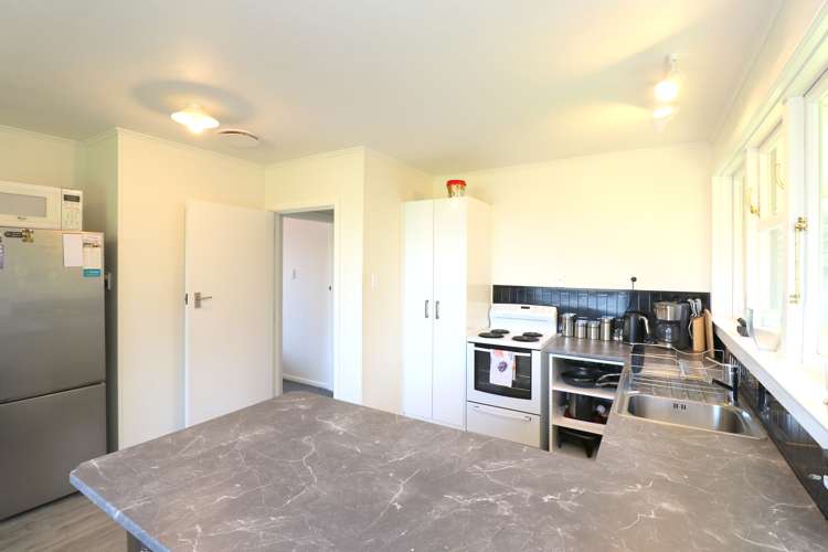 54 Tuai Street Ascot_5