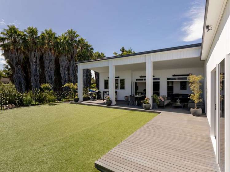 9 Washingtonia Way_0