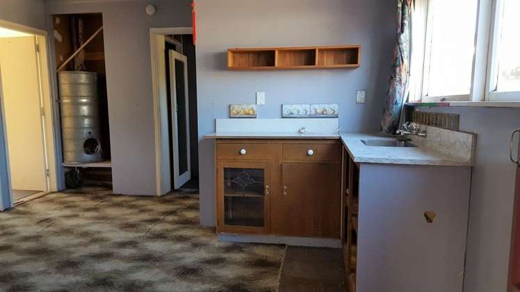 86 Dunns Avenue The Pines Beach_13