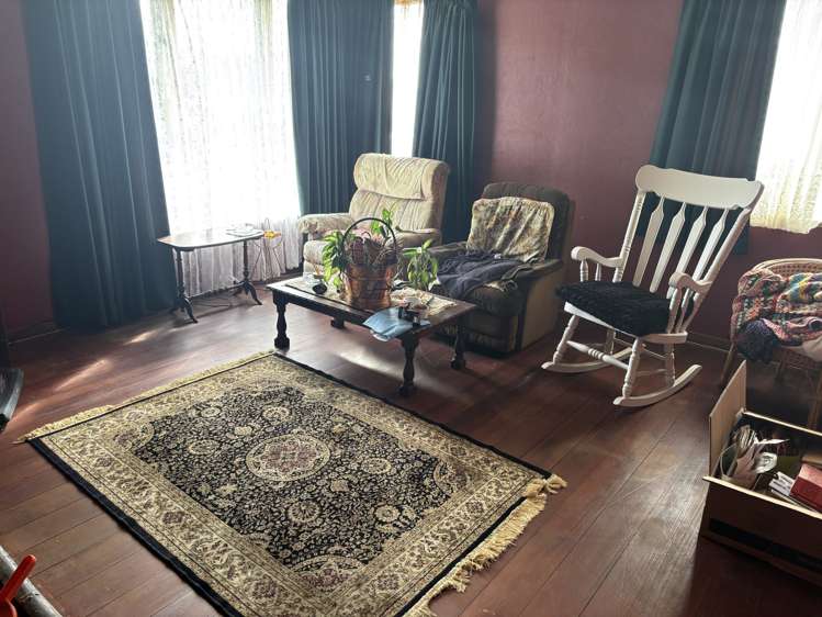 71 Clyde Crescent Roslyn_7