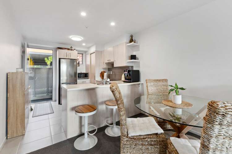 Unit 121/17 Link Crescent_1