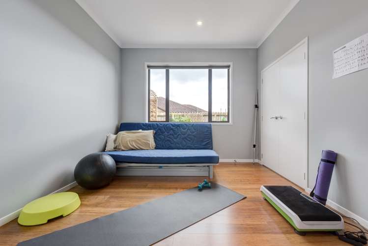 16 Fantail Crescent Maraetai_14