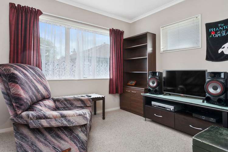 12/2 Grace Avenue Leamington_13