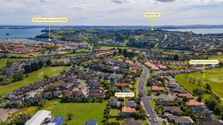 83 Alec Craig Way Gulf Harbour_38