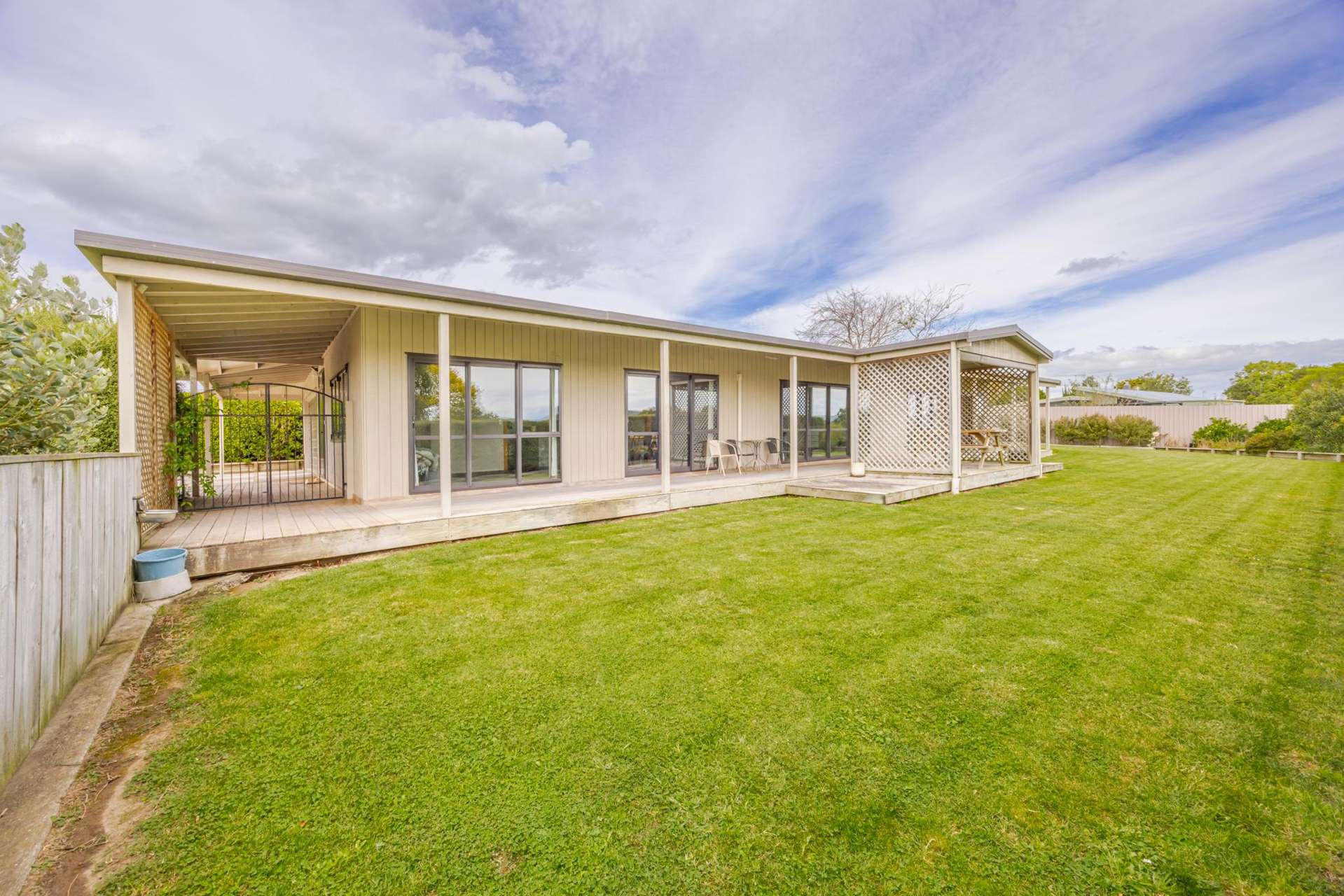15 Lake View Road Waipukurau_0