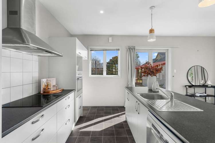 5 Nortons Road Avonhead_5