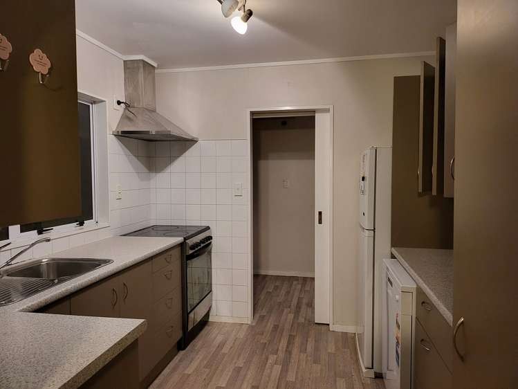 13 Caribbean Drive Unsworth Heights North Shore City Houses for